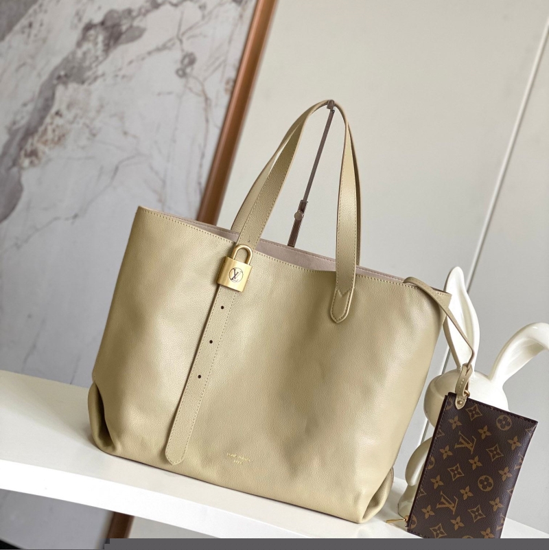 LV Shopping Bags